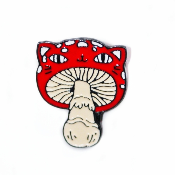 Cat mushroom enamel pin - Picture 7 of 7